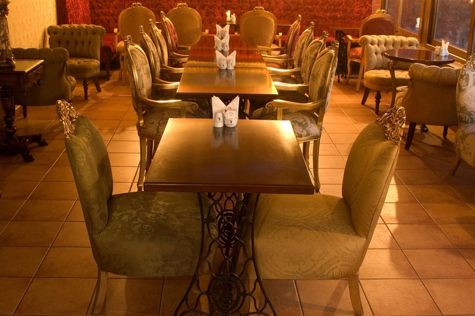 Imagen del bar/restaurante del Idylle Hotel. Foto 3