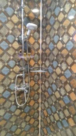 Imagen de la habitación del Ikarus Hotel. Foto 10