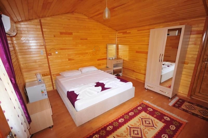 Imagen de la habitación del Ikiz Pansiyon Bungalow. Foto 11