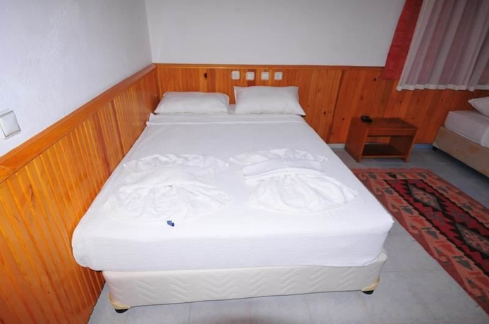 Imagen de la habitación del Ikiz Pansiyon Bungalow. Foto 12