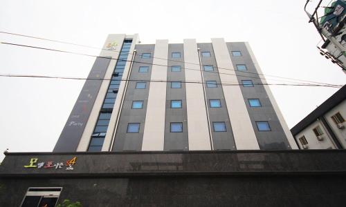 Imagen general del Iksan 4 Seasons Hotel. Foto 1