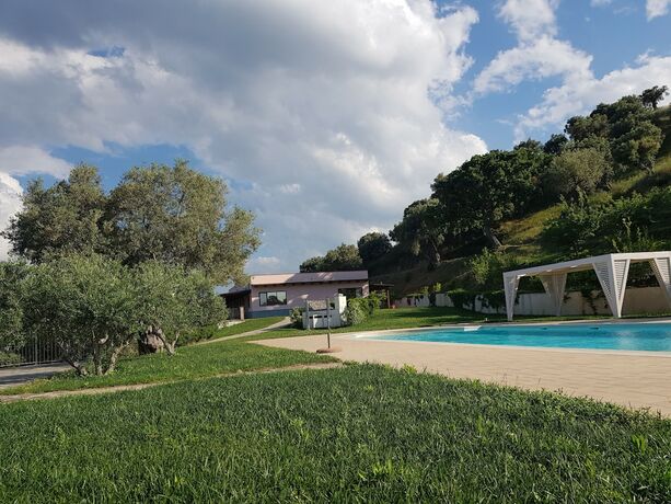 Imagen de la piscina del Il Colle Degli Ulivi. Foto 20