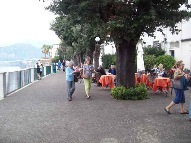 Imagen del bar/restaurante del Il Palazzetto. Foto 2