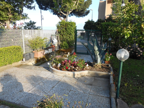 Imagen de los exteriores del Il Platano. Foto 13