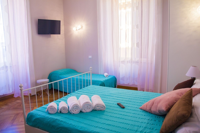 Imagen de la habitación del Il Sesto Suites Central. Foto 9