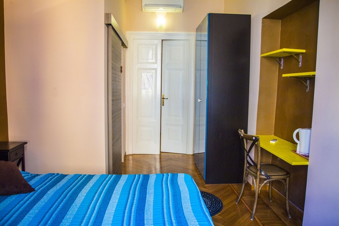 Imagen de la habitación del Il Sesto Suites Central. Foto 14