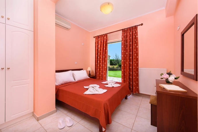 Imagen de la habitación del Il Tesori Dassia Villas. Foto 12