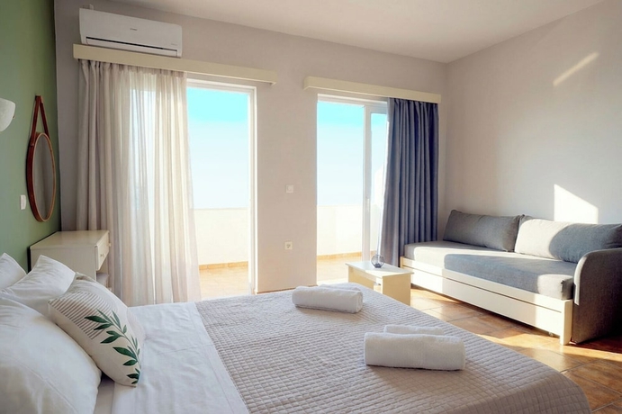 Imagen de la habitación del Ilios Mare Hotel. Foto 9