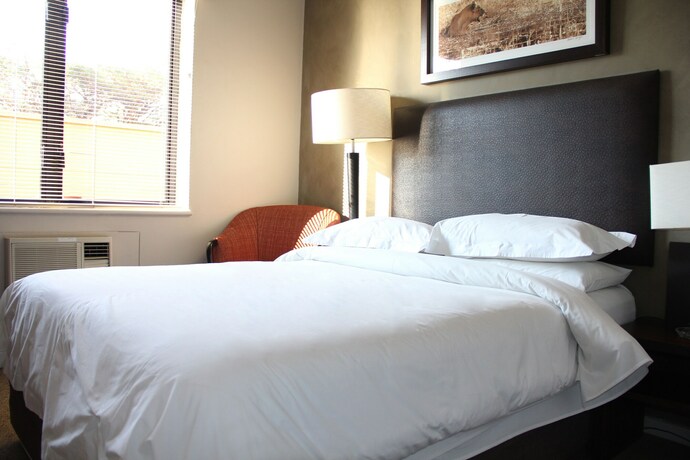 Imagen de la habitación del Illovo Hotel. Foto 10