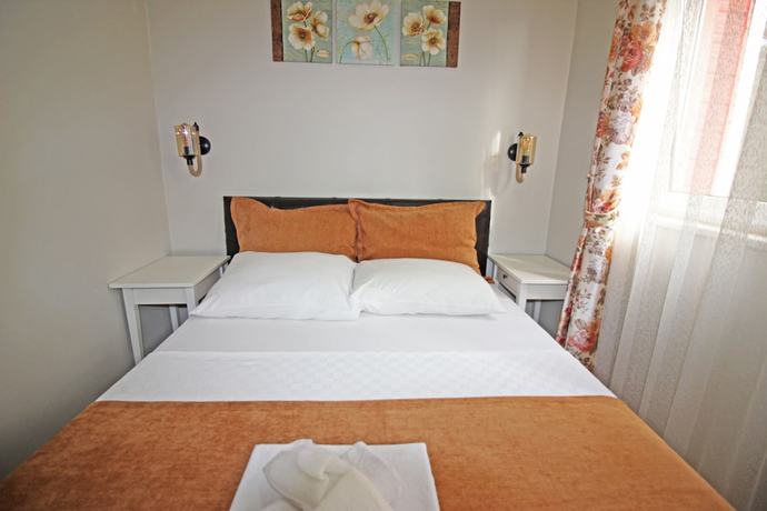 Imagen de la habitación del Ilyada Hotel. Foto 2