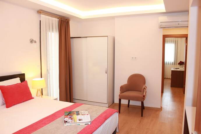 Imagen de la habitación del Imerhan Otel. Foto 15