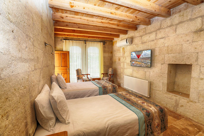 Imagen de la habitación del Imperial Cave Suites and Spa. Foto 13