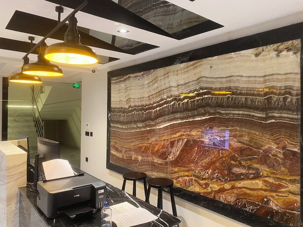 Imagen general del In The Middle Hotel. Foto 10