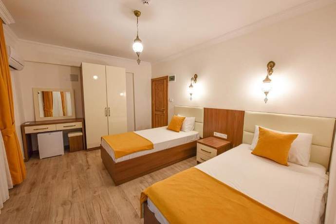 Imagen de la habitación del Infinity Ruby Hotel. Foto 5