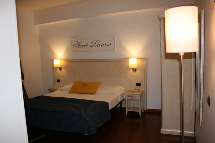 Imagen de la habitación del Inn Rome Rooms and Suites. Foto 2
