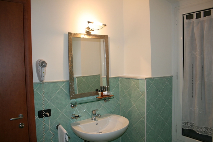 Imagen de la habitación del Inn Rome Rooms and Suites. Foto 15