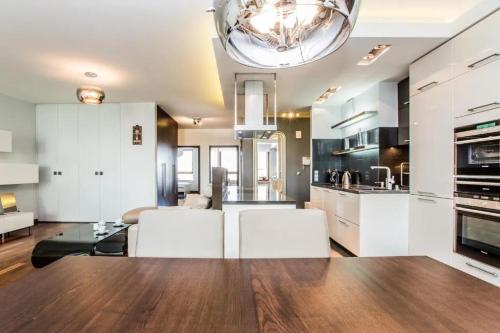 Imagen de la habitación del Inqse Aparthotel. Foto 17