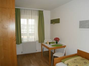 Imagen de la habitación del Institut St.sebastian. Foto 6