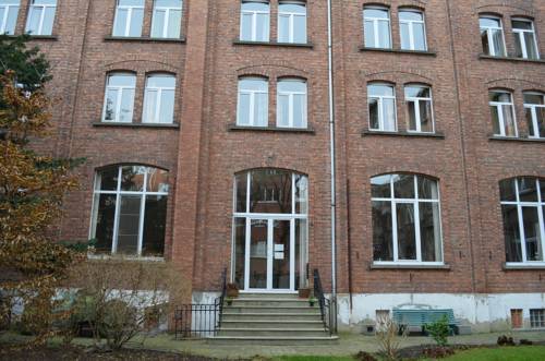 Imagen de la habitación del Institute Of Cultural Affairs. Foto 2