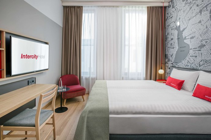 Imagen de la habitación del IntercityHotel Hamburg-Barmbek. Foto 13