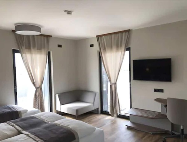 Imagen de la habitación del Intergroup Business and Design Hotel Ingolstadt. Foto 2