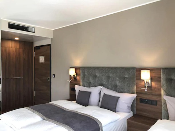 Imagen de la habitación del Intergroup Business and Design Hotel Ingolstadt. Foto 15