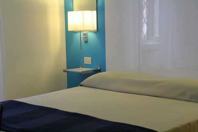 Imagen de la habitación del Internouno. Foto 9