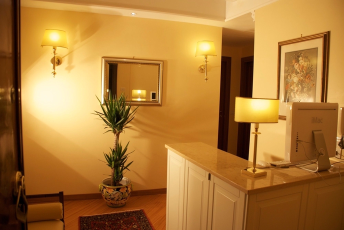 Imagen de los interiores del Internouno. Foto 16