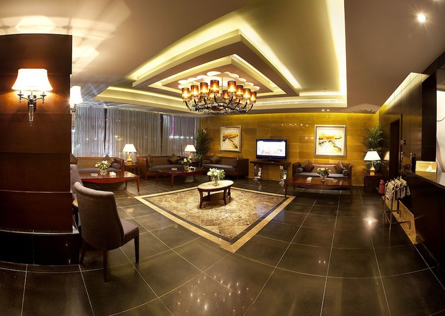 Imagen de los interiores del Intour Qurtoba Hotel Suites. Foto 16
