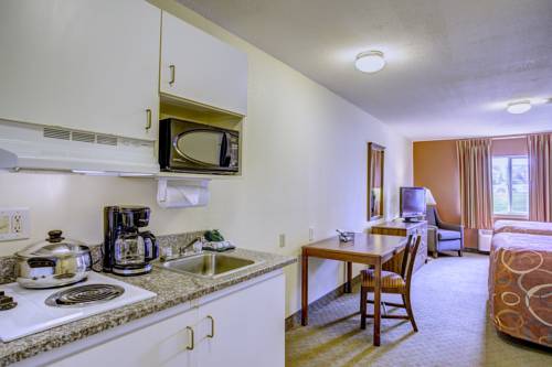 Imagen de la habitación del Intown Suites Clarksville. Foto 4