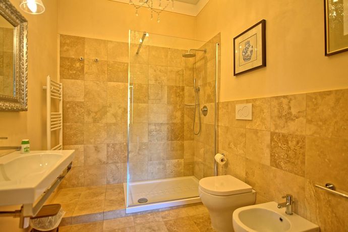 Imagen de la habitación del Inviting 6-bed House in Brindisi. Foto 3