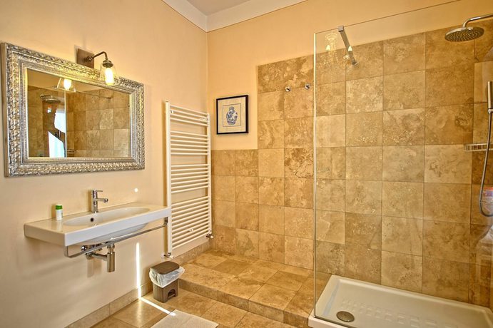 Imagen de la habitación del Inviting 6-bed House in Brindisi. Foto 5