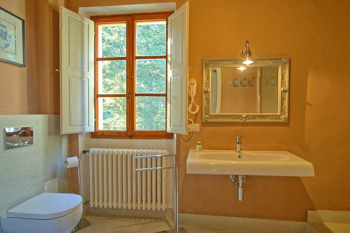 Imagen de la habitación del Inviting 6-bed House in Brindisi. Foto 12