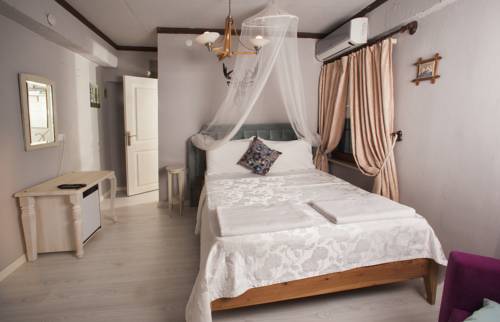 Imagen de la habitación del Iola Hotel. Foto 4