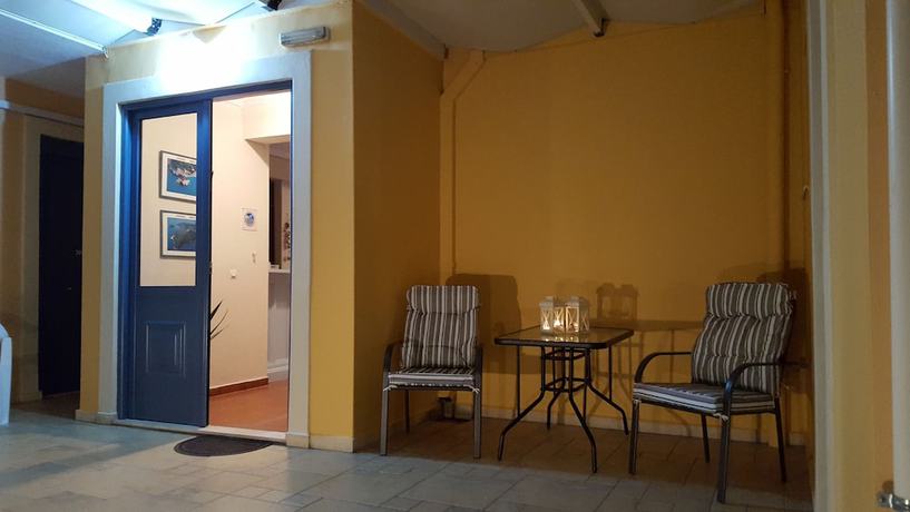 Imagen de los interiores del Ionio Hotel. Foto 20