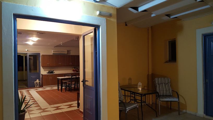 Imagen de la habitación del Ionio Hotel. Foto 16