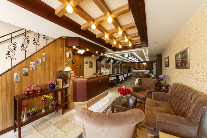Imagen de los interiores del Ipekyolu Hotel. Foto 15