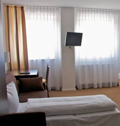 Imagen de la habitación del Iq Hotel, Langenau. Foto 10