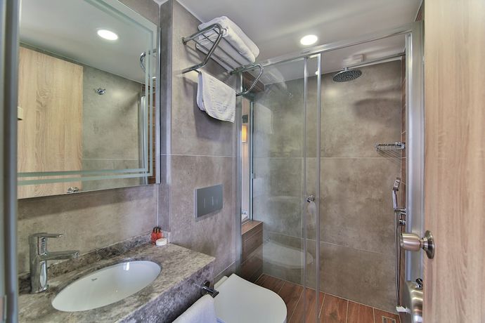 Imagen de la habitación del Isikaltin Hotel. Foto 12