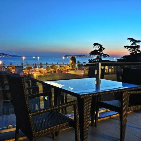 Imagen general del Island Hotel, Maltepe. Foto 1