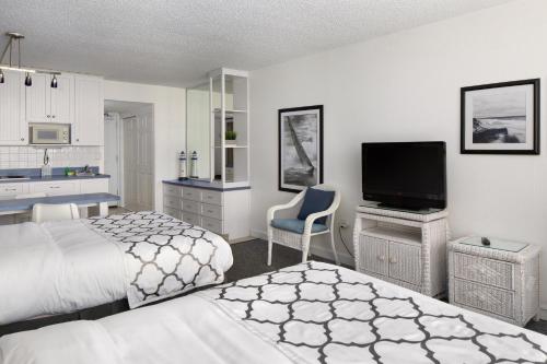 Imagen de la habitación del Island Inn Beach Resort. Foto 8