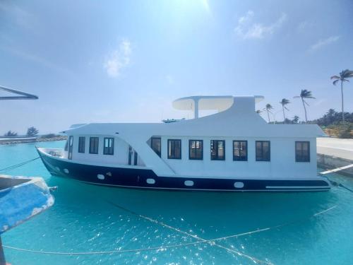Imagen general del Island Life Maldives Retreat and Spa. Foto 6