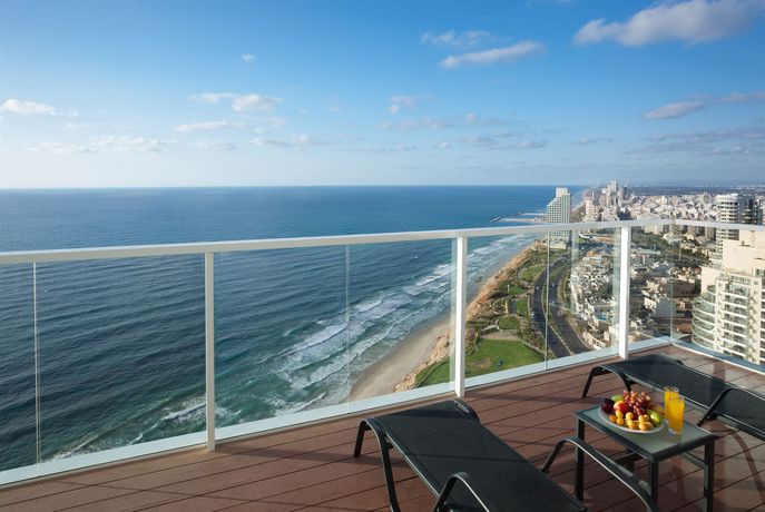 Imagen de los interiores del Island Luxurious Suites Hotel. Foto 7