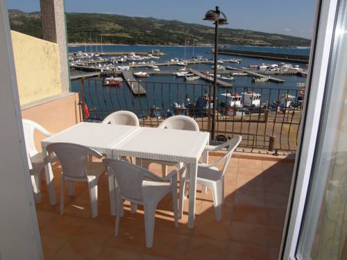 Imagen de la habitación del Isola Rossa Appartamenti Superior. Foto 10