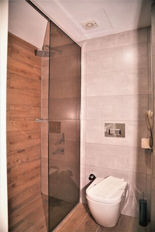 Imagen general del Istanbul Beach Hotel. Foto 1