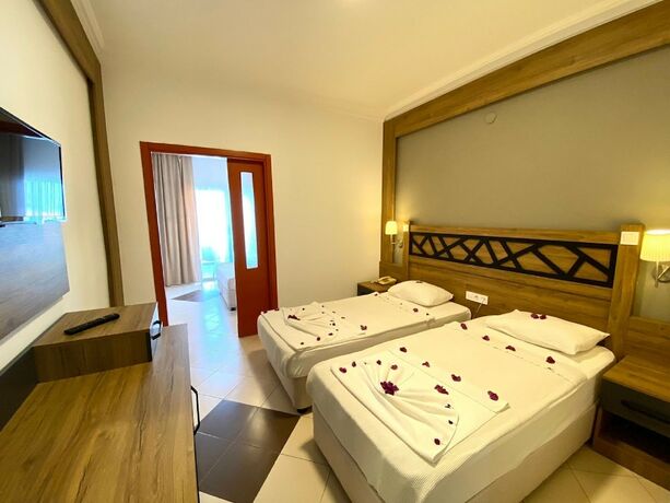 Imagen de la habitación del Istanbul Beach Hotel. Foto 17