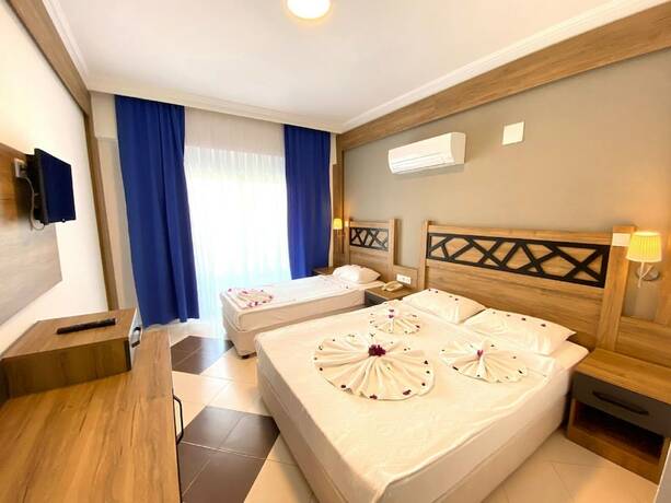 Imagen de la habitación del Istanbul Beach Hotel. Foto 19