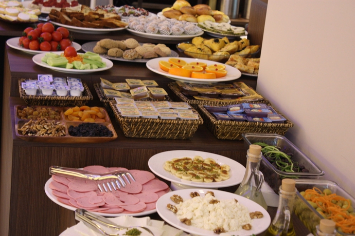 Imagen del bar/restaurante del Istanbul Central Hotel. Foto 5