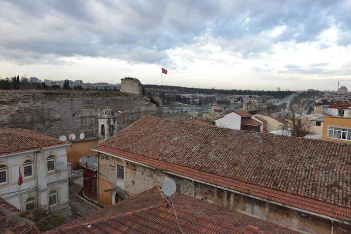 Imagen de la habitación del Istanbul Efes Hotel. Foto 2