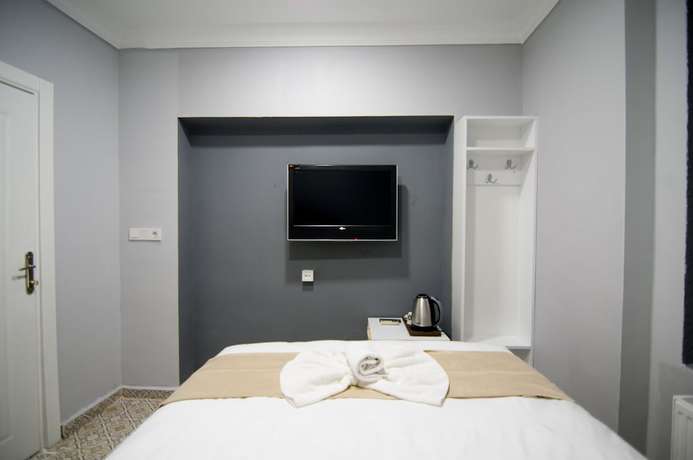 Imagen de la habitación del Istanbul Palace Hotel. Foto 7